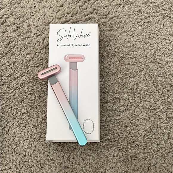 Sola Wave Other - SolaWave Advanced Skincare Wand - Pink and Blue